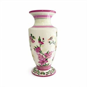 Elegant Floral Porcelain-Like Vase – 9.5” Tall Decorative Centerpiece